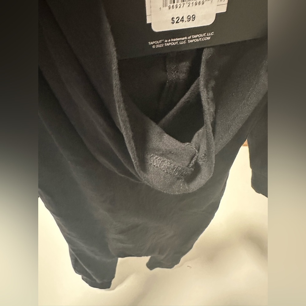 Tapout Boys Black 3-6m Zip-up Hooded Bodysuit NWT - Picture 7 of 7